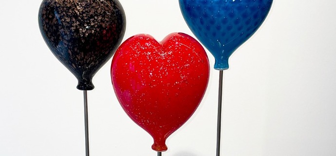 Heart Balloon - Glass sculpture - 23" / 20" / 27" x 8"