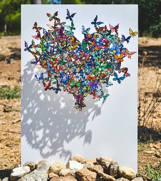 My heart is all a flutter - 110 x 100 / 61 x 51 cm - Sculpture murale 3D en métal découpée au laser