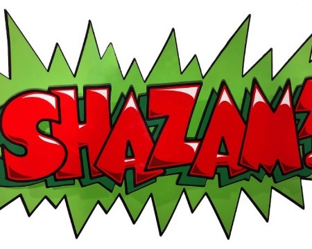 Shazam ! - 26 x 46 cm - Sculpture murale 3D en métal découpée au laser