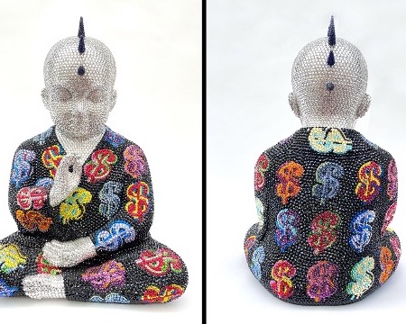 Punk Buddha - Desirable feat Warhol - 46 x 36 x 30 cm - Sculpture en fibre de verre, peinture acrylique et cristaux Swarovski