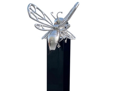 Bee on the column - polished stainless steel - 77,5" inch