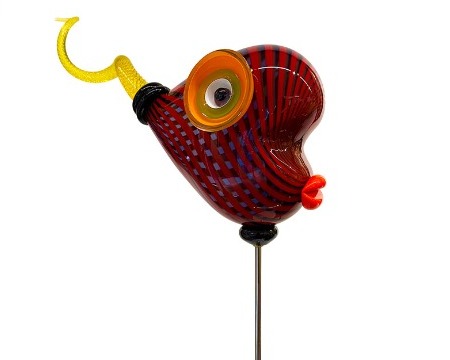 Poisson coeur rouge queue tourbillon - Glass sculpture -22" height  x  21" width x 7" diameter