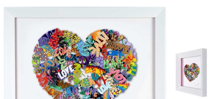 Little love in your heart - 35 x 38 cm - Oeuvre sur papier en 3D