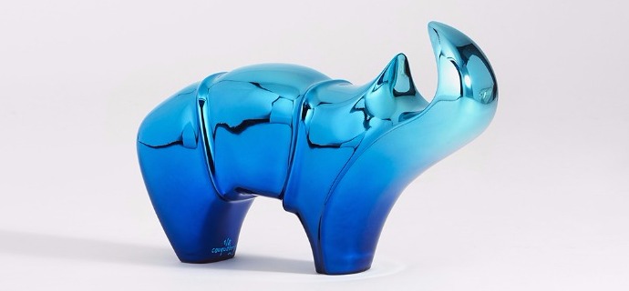 Rhinocéros bleu - 23 x 36 cm – Bronze poli miroir