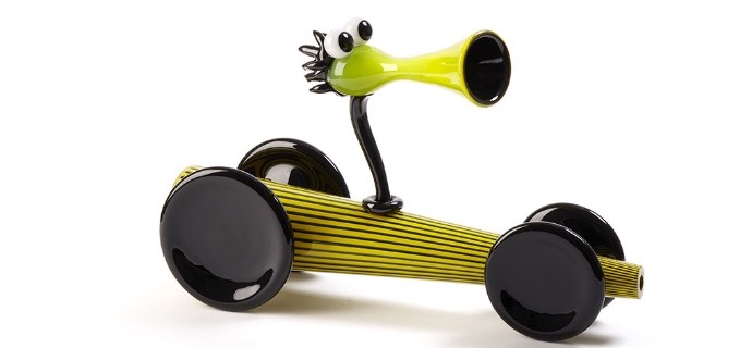 Dragster Klaxon - Glass sculpture - 20" x 13"