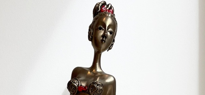 Evelyne - 39" - Bronze sculpture,