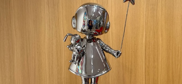 Astro girl debout - polished stainless steel - 20" inch