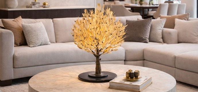 Olympias en intérieur - 70 x 50 x 50 cm - Sculpture en bronze